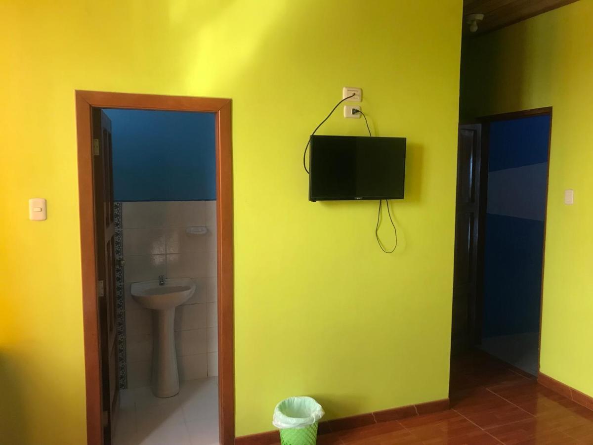 Amazon Dream Hostel With Ac And Starlink Iquitos Exteriér fotografie