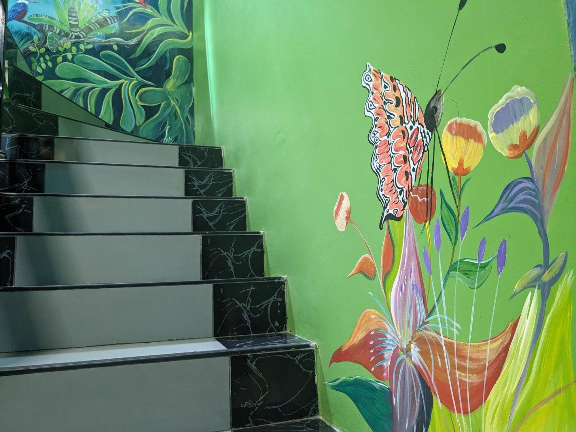 Amazon Dream Hostel With Ac And Starlink Iquitos Exteriér fotografie